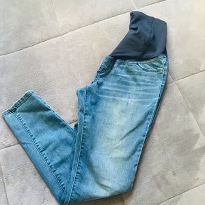 Ingrid and Isabel Maternity Jegging